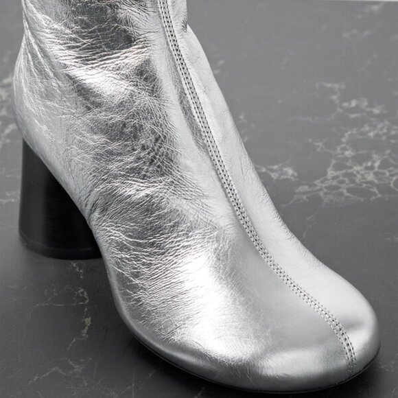 KHAITE Admiral Metallic Crinkled-leather Ankle Boots - Silver - Picture 4 of 4